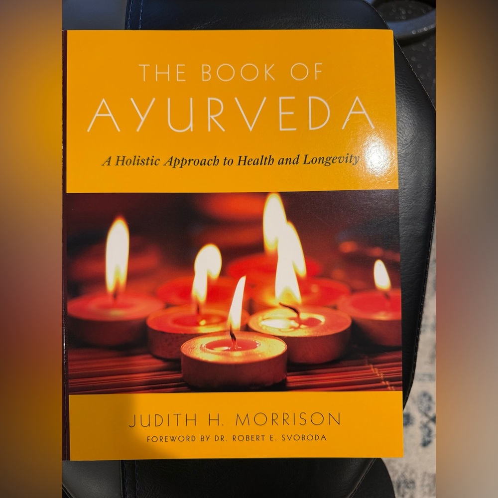 The Book of Ayurveda: A Holistic Approach to Health and Longevity - Picture 1 of 2